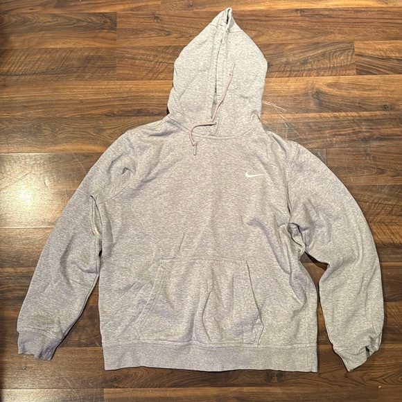 Nike Sportswear Solo Swoosh Fleece Pullover Hoodie - Picture 1 of 4